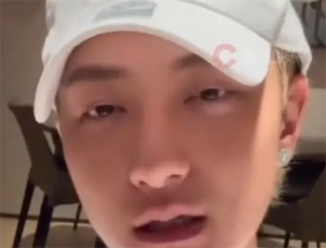 曝黄子韬删除全部送车相关视频,早前送出车辆已经开始派件