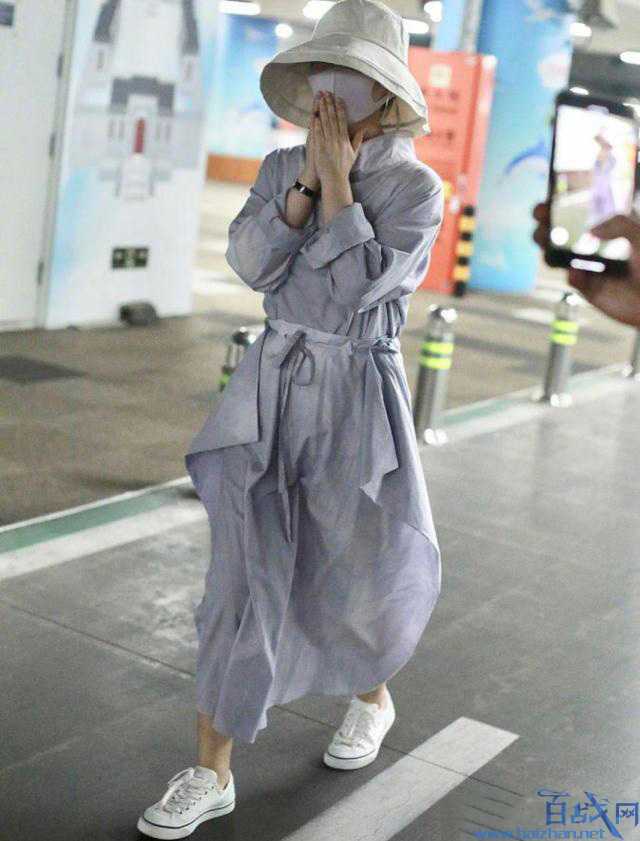 赵丽颖产后现身正面近照曝光 成为妈妈完全不影响她的身材