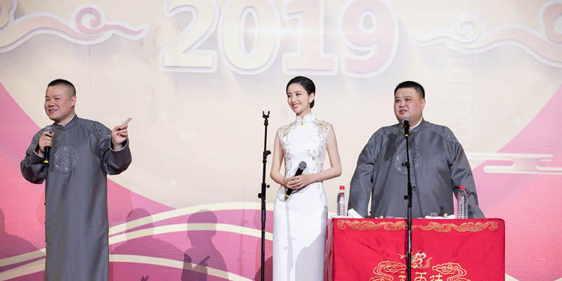 岳云鹏佟丽娅有吻戏，女神丫丫和岳云鹏这么亲密真的好吗？