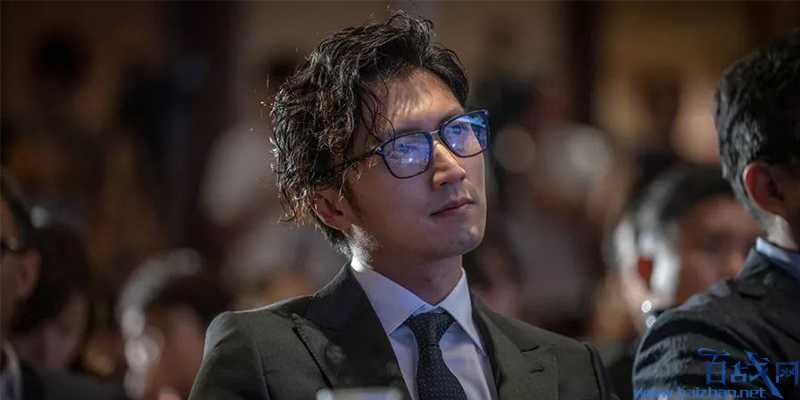 谢霆锋跨界已创业家身份与丁磊谈创新，商人谢霆锋标签还在加强