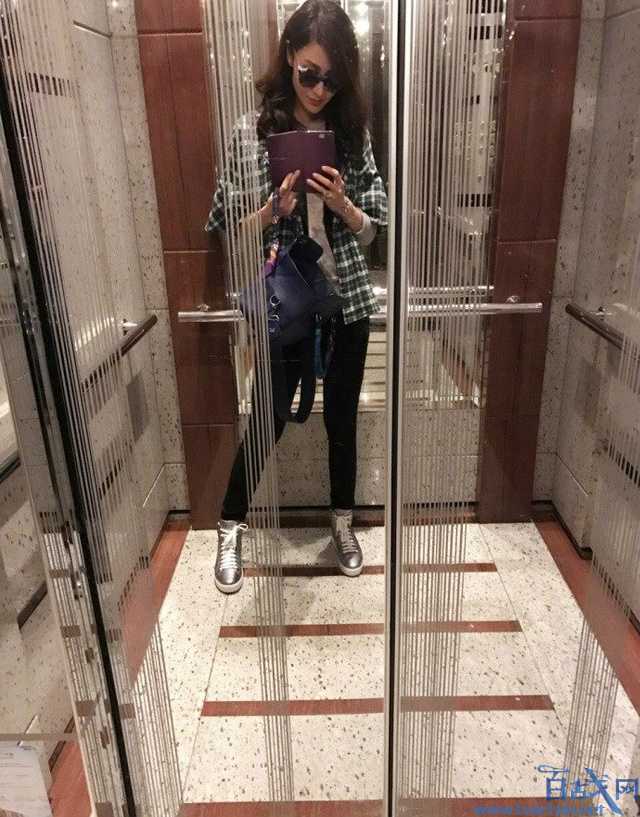李嘉欣近况
