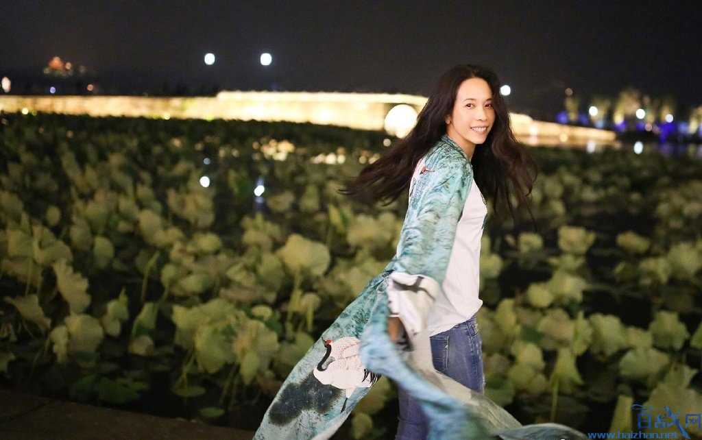 莫文蔚夜游西湖