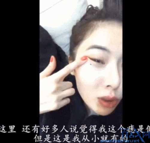 泫雅否认整容