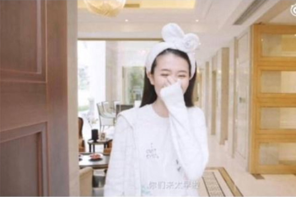 乔欣3亿豪宅曝光，网友感慨她的家竟如此气派