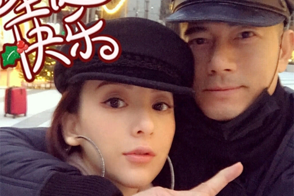 郭富城二胎得女，夫妻双双发文表感恩