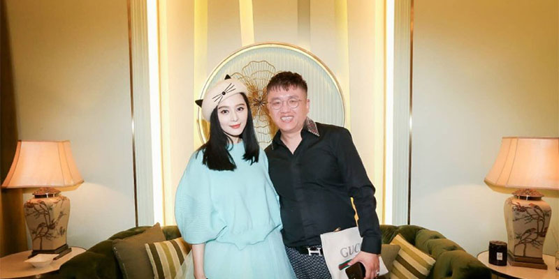 范冰冰亮相状态佳，她的美容店开张了